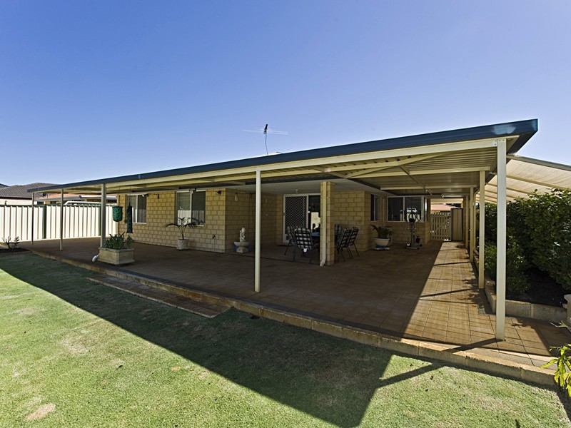 29 Swinden Court, Maddington WA 6109