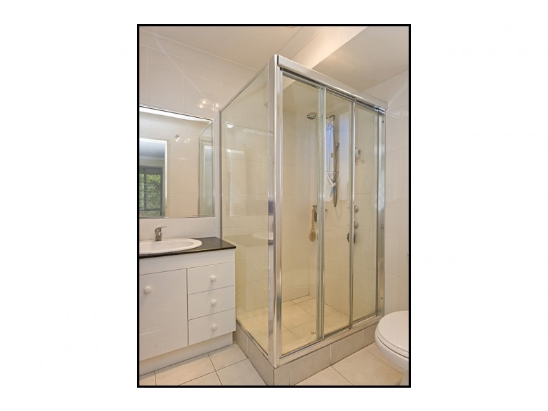 6A Moseley Hill, Kardinya WA 6163