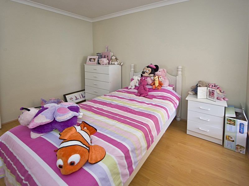 6A Moseley Hill, Kardinya WA 6163