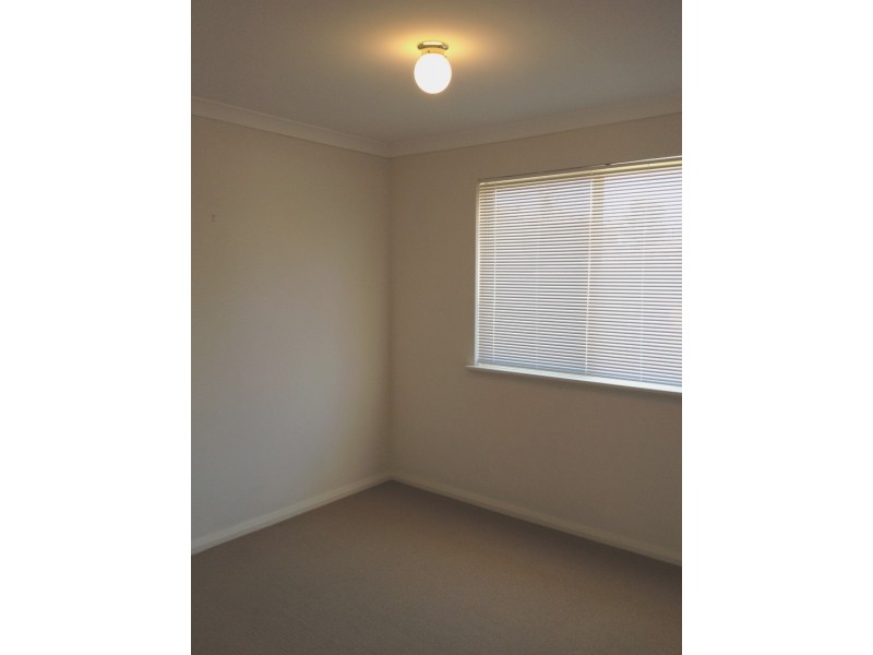 62A Leonard Street, Victoria Park WA 6100