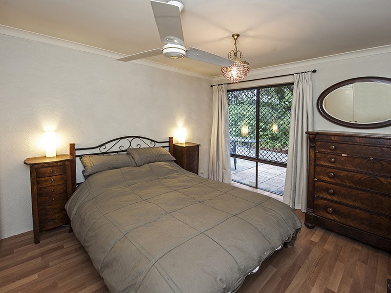 10 WESTMINSTER STREET, East Victoria Park WA 6101