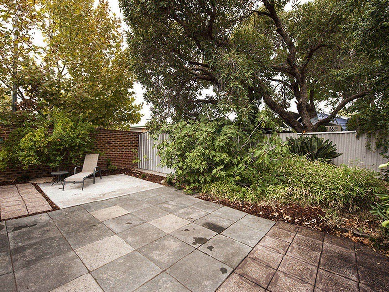 10 WESTMINSTER STREET, East Victoria Park WA 6101