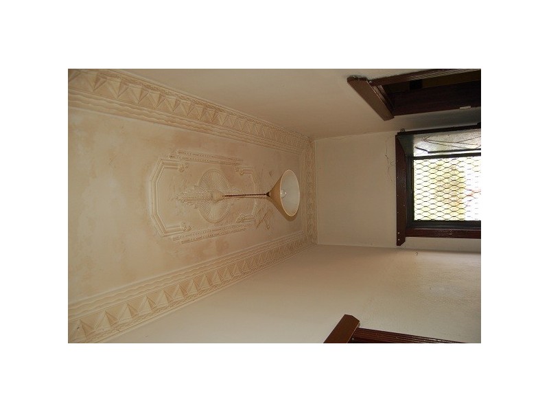 8 Fitzroy Road, Rivervale WA 6103