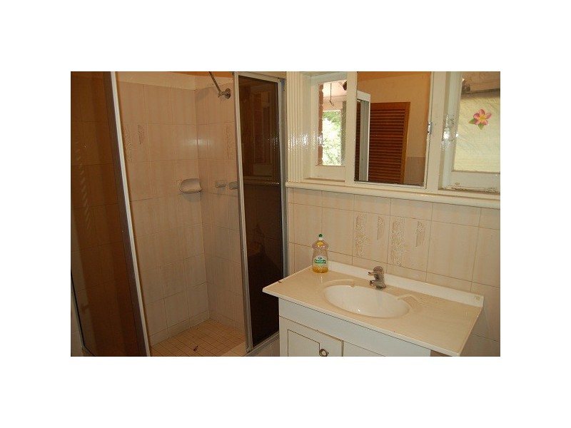 8 Fitzroy Road, Rivervale WA 6103