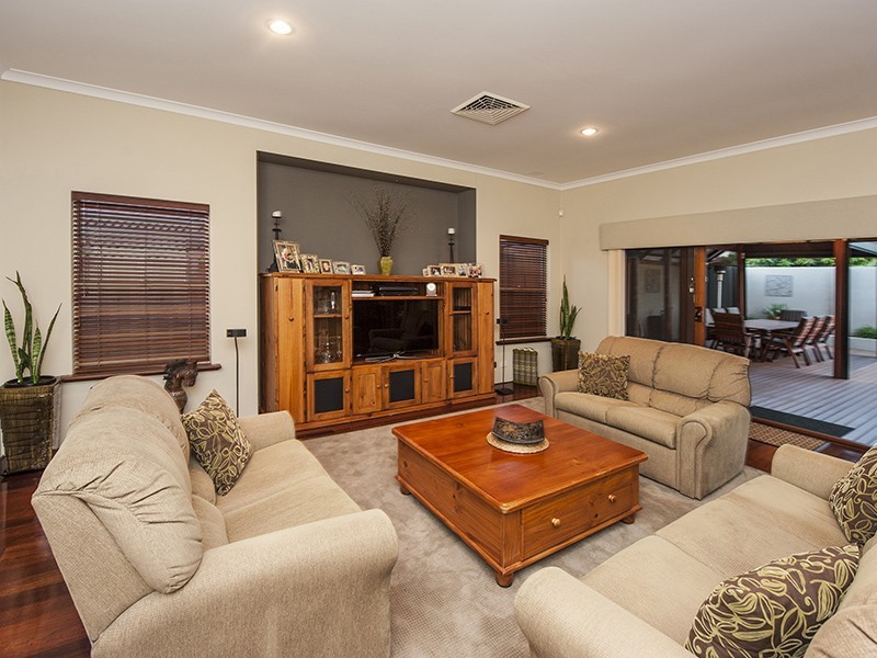 58B Marchamley Street, Carlisle WA 6101