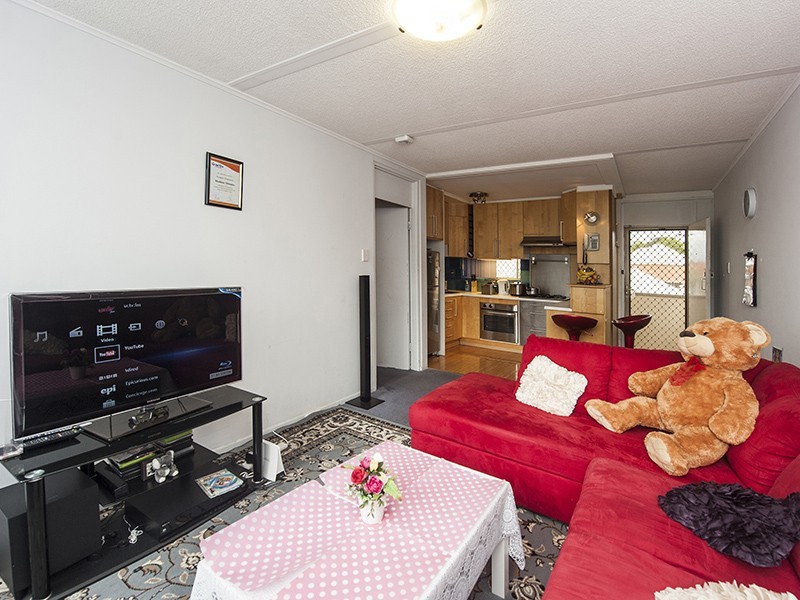 Unit 12/73-75 King George Street, Victoria Park WA 6100