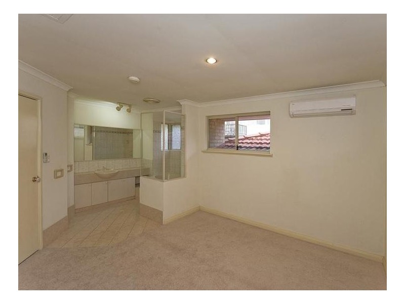 5B Hampton Street, Burswood WA 6100