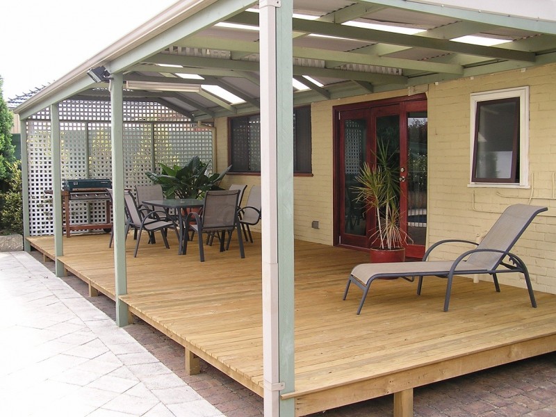 13 Salisbury Road, St James WA 6102