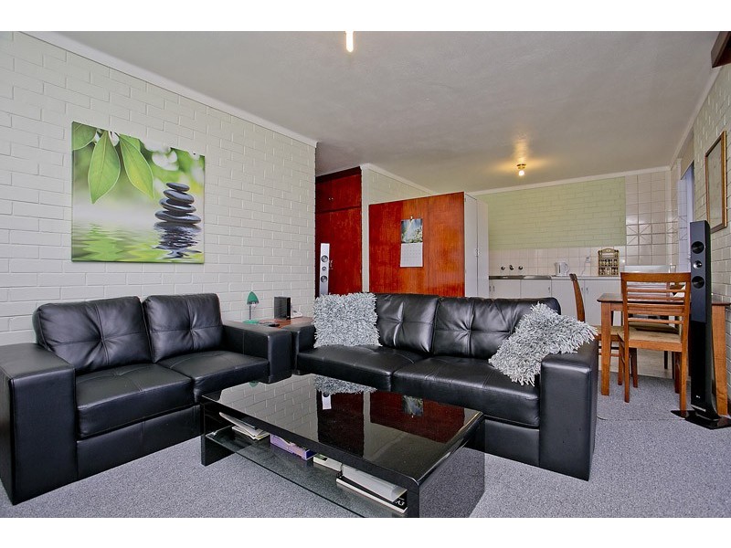 13 / 80 King George Street, Victoria Park WA 6100