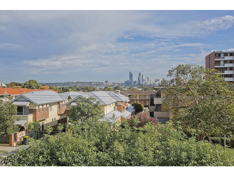 13 / 80 King George Street, Victoria Park WA 6100