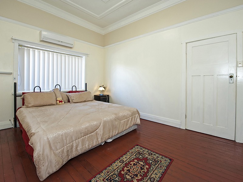 174 Hubert Street, East Victoria Park WA 6101