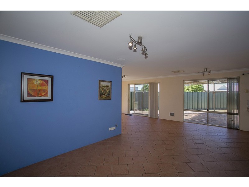 47 Phoenix Drive, Kenwick WA 6107