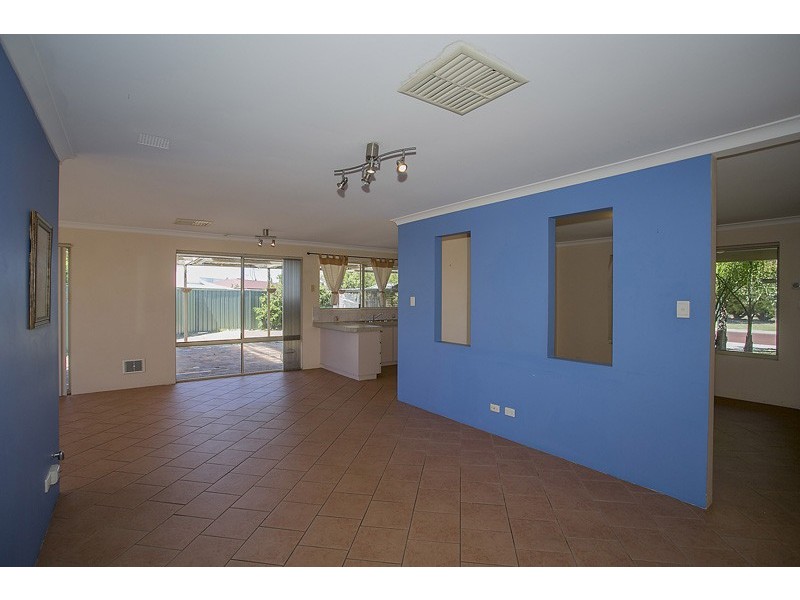 47 Phoenix Drive, Kenwick WA 6107