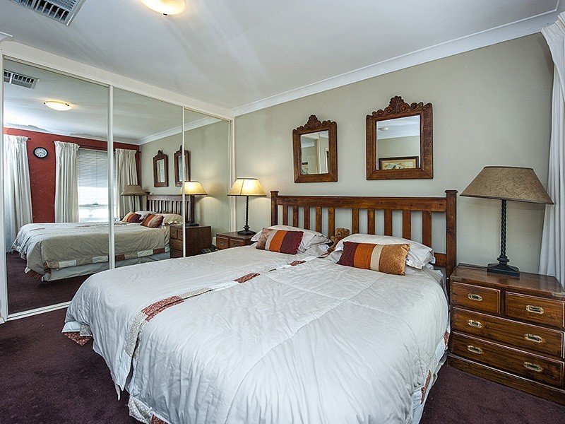 3 Hendon Place, Wilson WA 6107