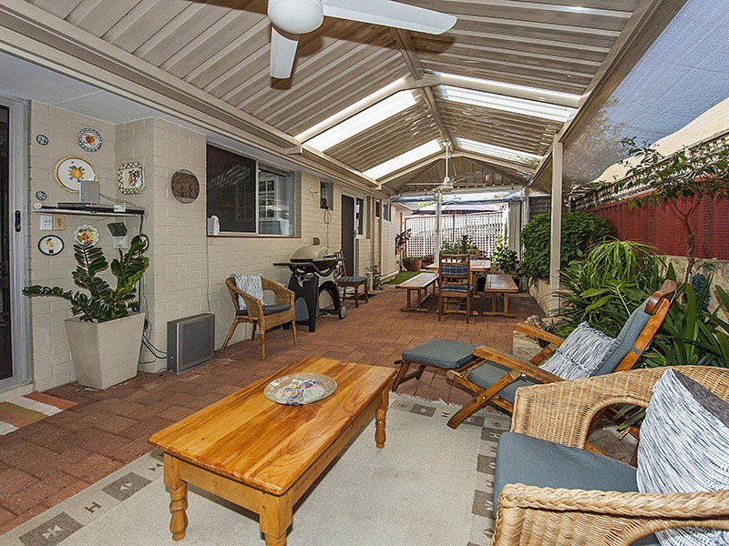 3 Hendon Place, Wilson WA 6107