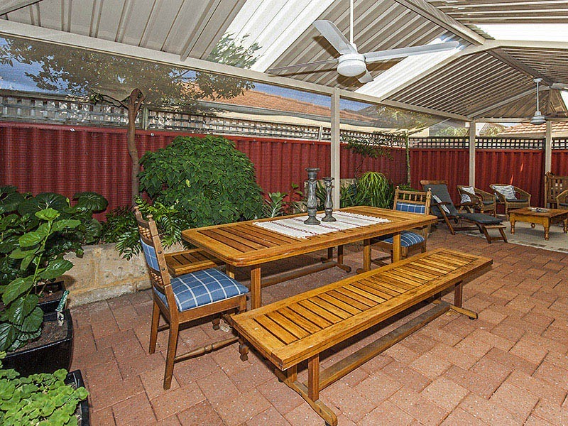 3 Hendon Place, Wilson WA 6107