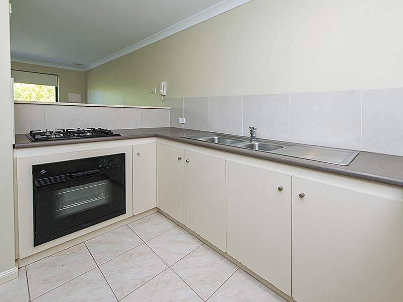 21/20 Gochean Avenue, Bentley WA 6102