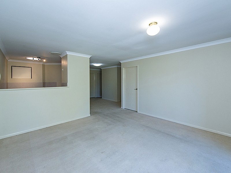 21/20 Gochean Avenue, Bentley WA 6102