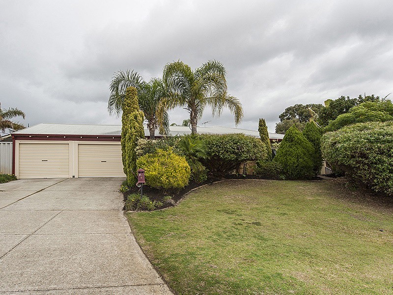 8 Gloucester Court, Willetton WA 6155