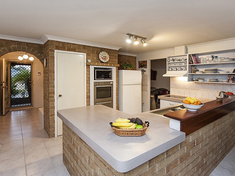 8 Gloucester Court, Willetton WA 6155