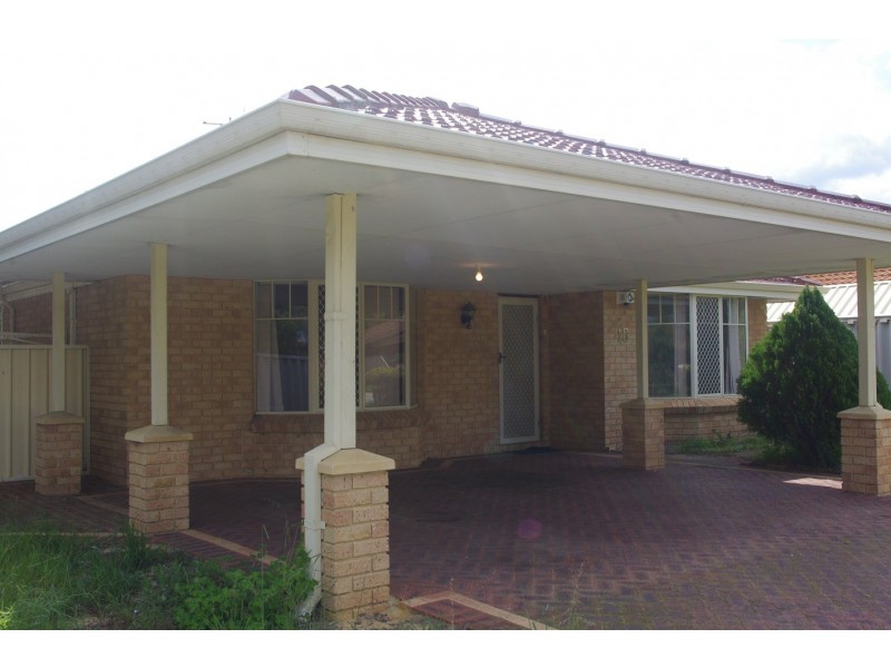 15 Winterbourne Glade, Maddington WA 6109