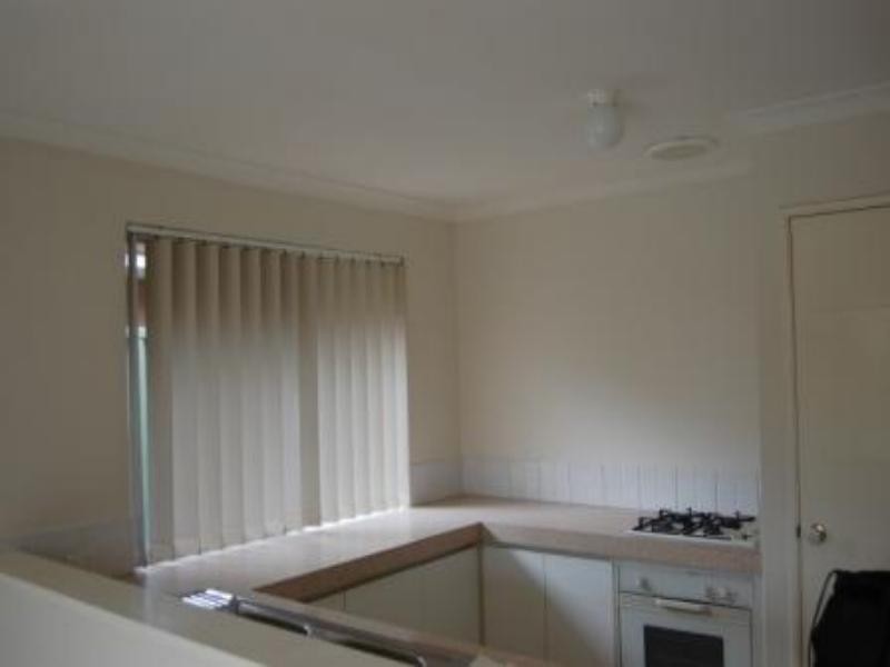 42 Asteroid Way, Carlisle WA 6101