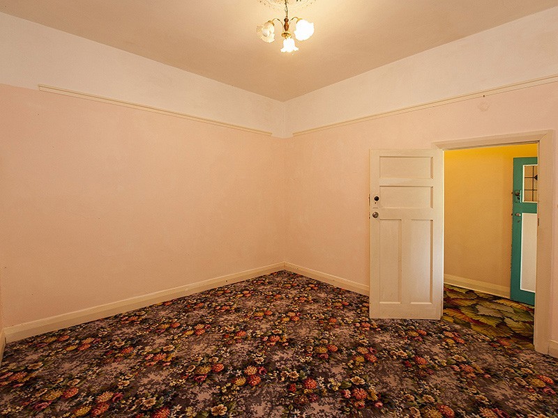 6 Camberwell Street, East Victoria Park WA 6101