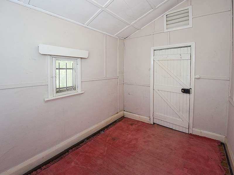 6 Camberwell Street, East Victoria Park WA 6101