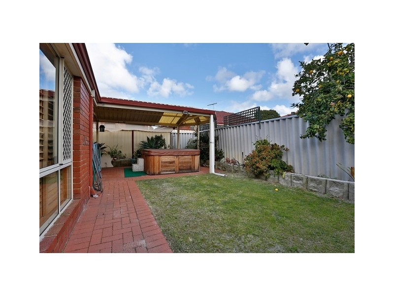 15B Mars Street, Carlisle WA 6101