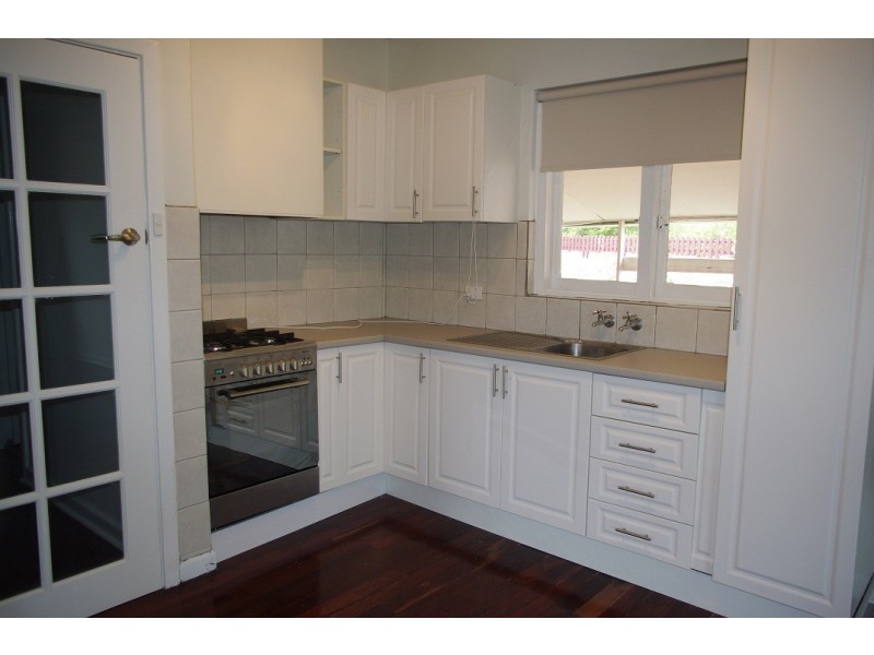 56 Cornwall Street, Lathlain WA 6100