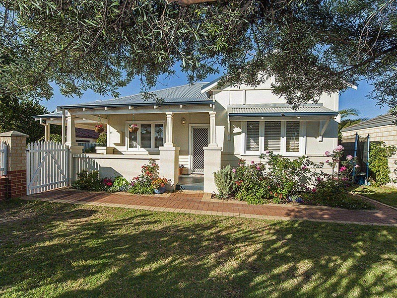 52A Mars Street, Carlisle WA 6101