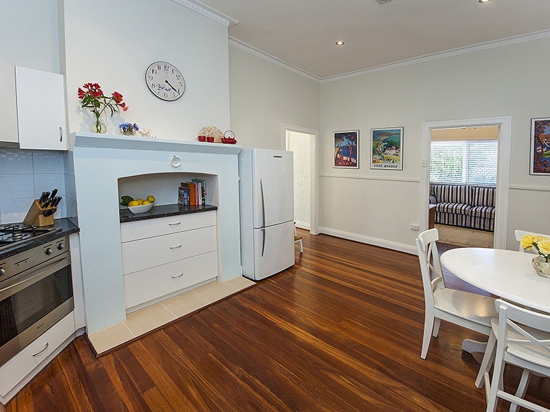 52A Mars Street, Carlisle WA 6101