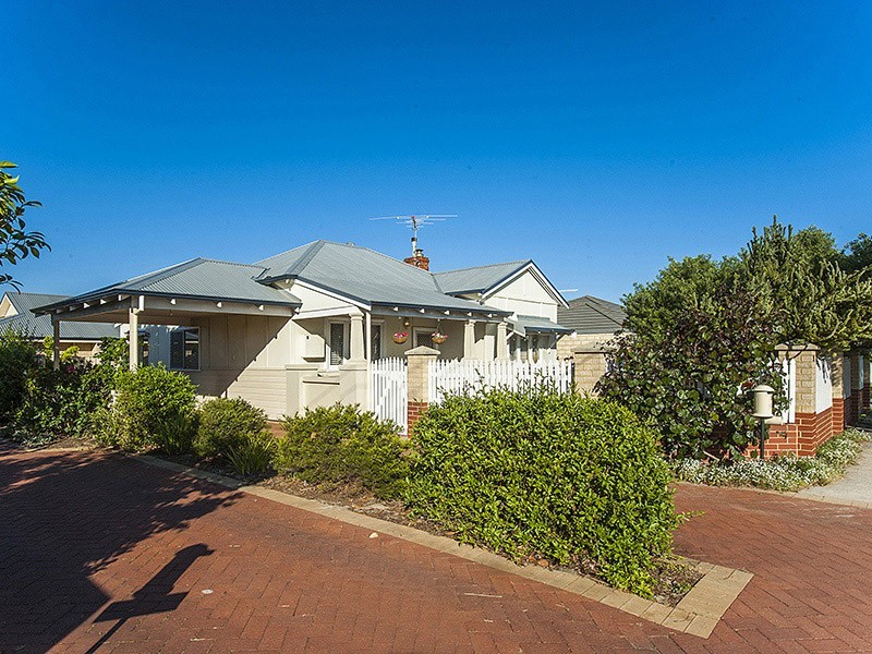 52A Mars Street, Carlisle WA 6101