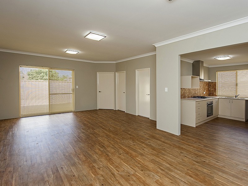 2A Davies Lane, Bentley WA 6102