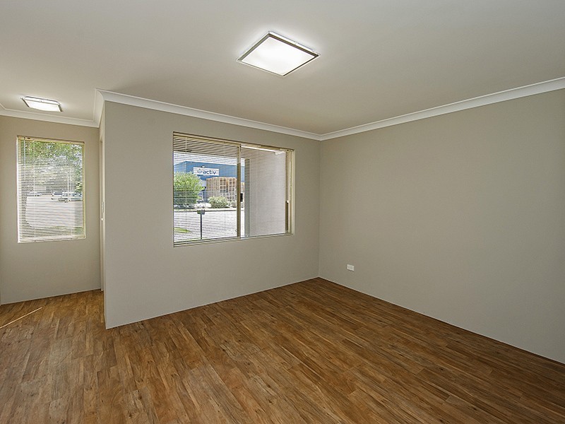 2A Davies Lane, Bentley WA 6102