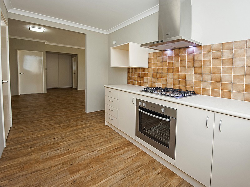 2A Davies Lane, Bentley WA 6102