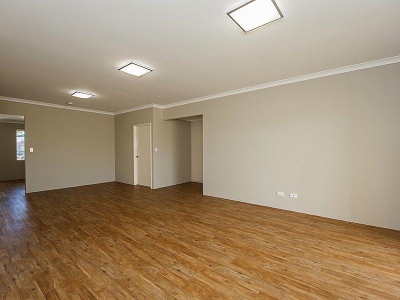 2A Davies Lane, Bentley WA 6102