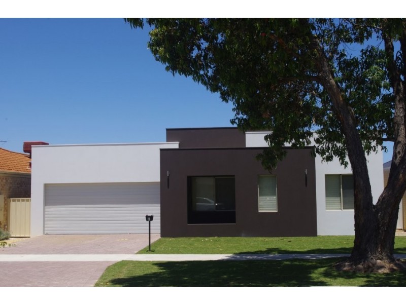 2A Davies Lane, Bentley WA 6102