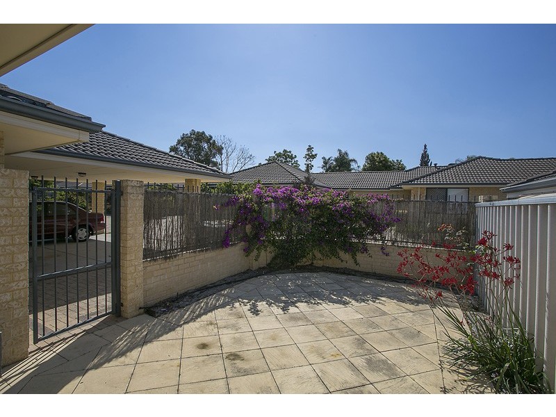 6/69 Upton Street, St James WA 6102