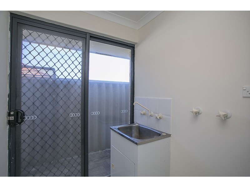 6/69 Upton Street, St James WA 6102