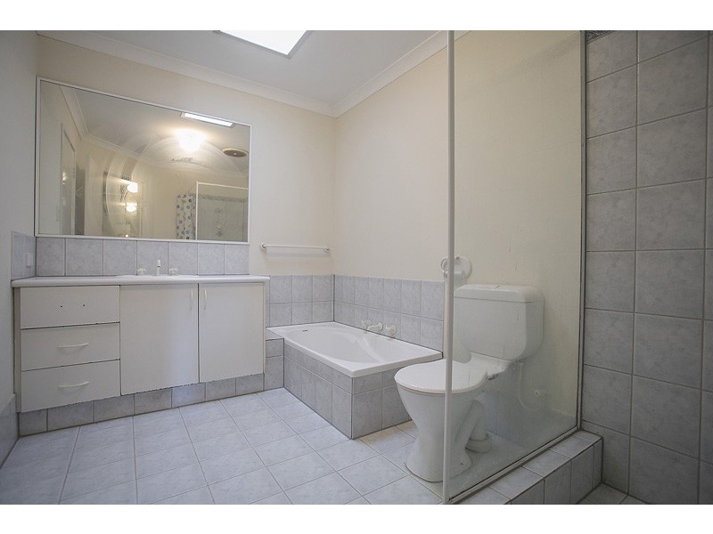 6/69 Upton Street, St James WA 6102