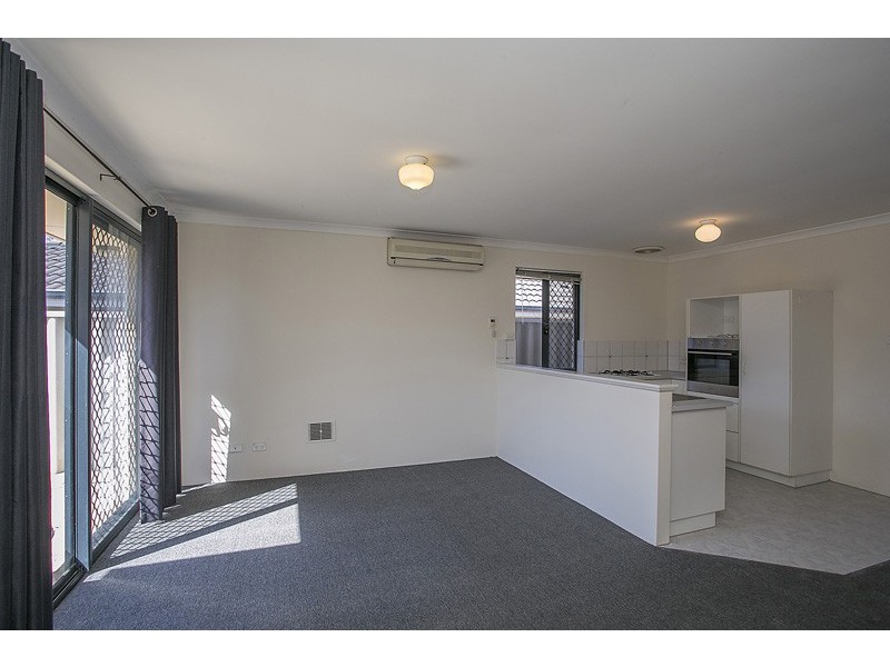 6/69 Upton Street, St James WA 6102