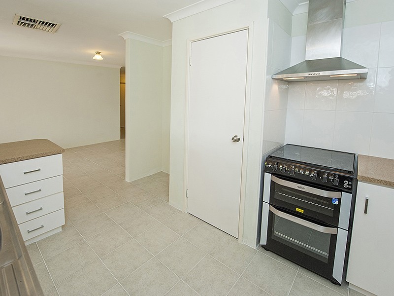 28 Galaxy Way, Carlisle WA 6101