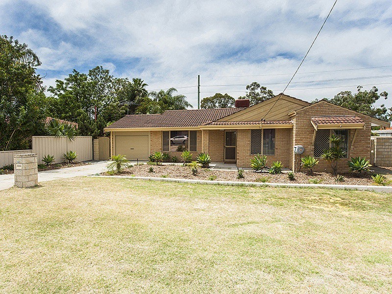 28 Galaxy Way, Carlisle WA 6101