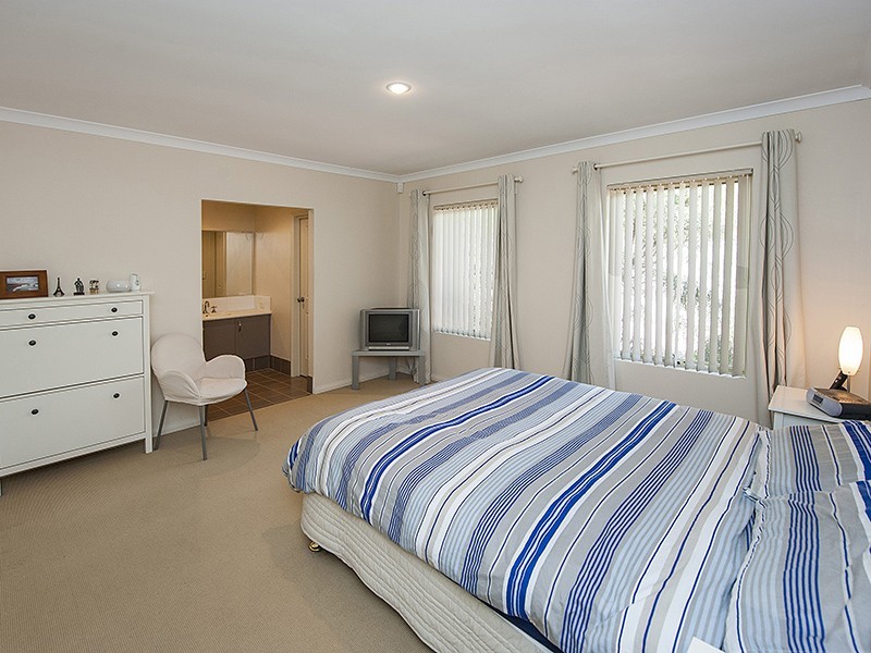 36B Raleigh Street, Carlisle WA 6101