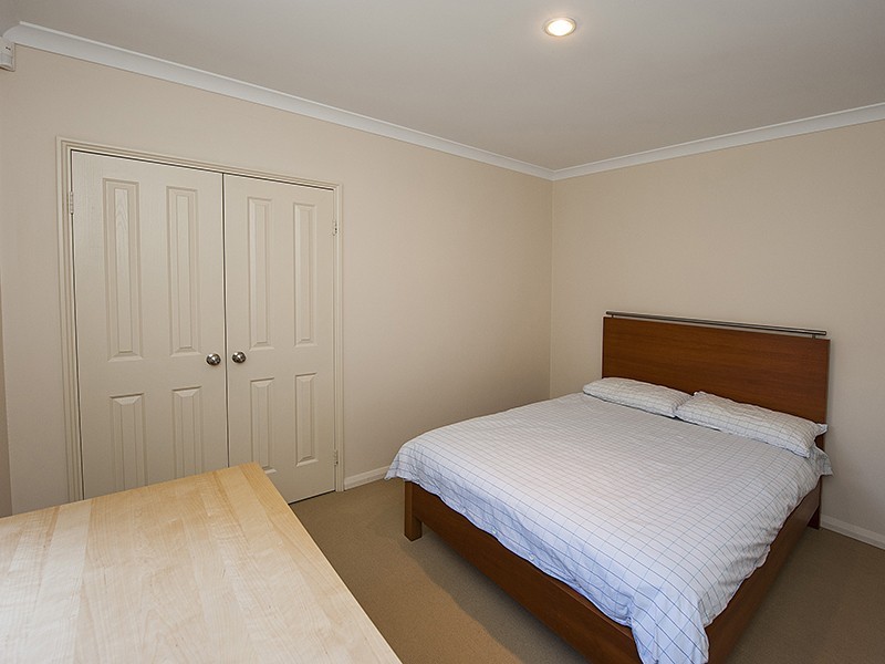 36B Raleigh Street, Carlisle WA 6101