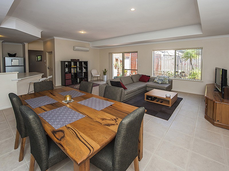 36B Raleigh Street, Carlisle WA 6101