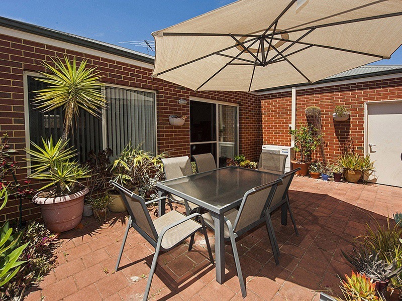 36B Raleigh Street, Carlisle WA 6101