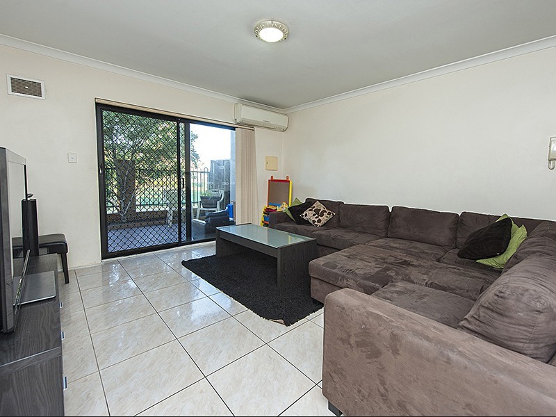 16/20 Gochean Avenue, Bentley WA 6102