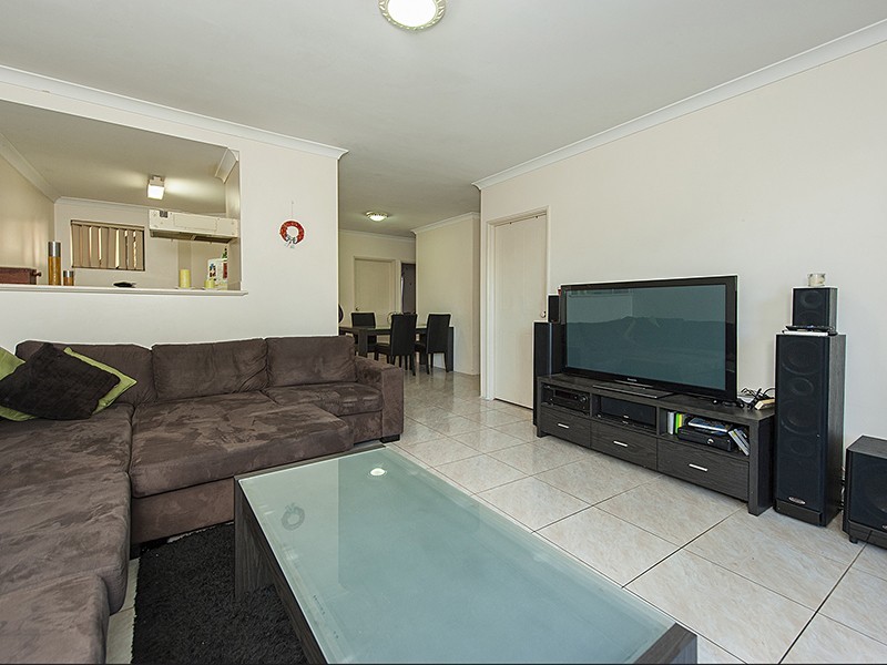 16/20 Gochean Avenue, Bentley WA 6102